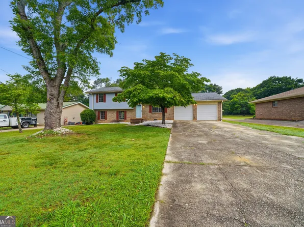 930 Cochise Trl SE, Conyers, GA 30094