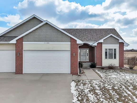 2nd image of 1156 Cherokee St