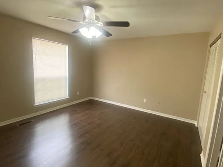 6227 Crest Green Rd — Photo 12