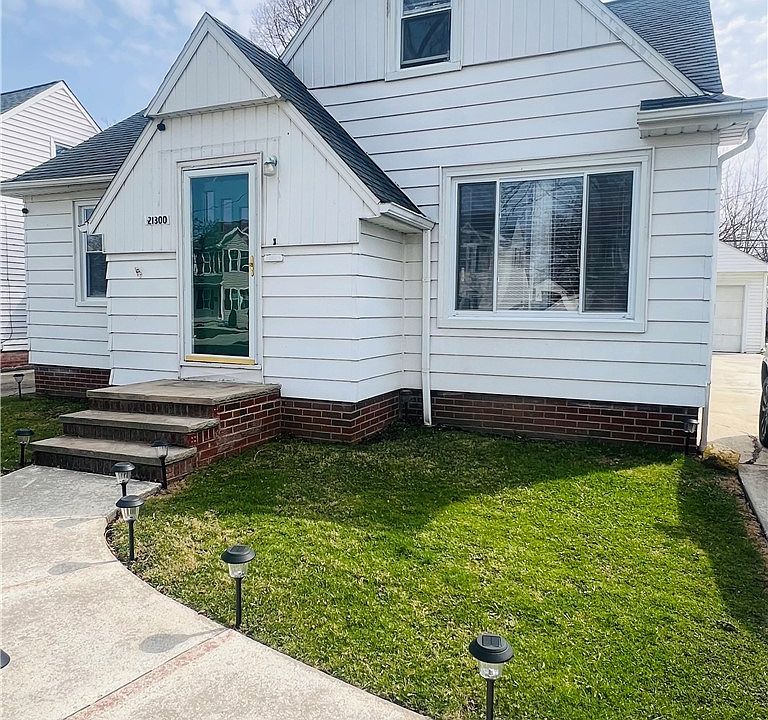 1st image of 21300 Wilmore Ave