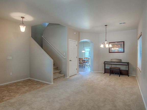 3rd image of 8358 S Hunnic Dr