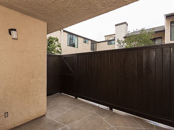 3rd image of 11574 Iowa Ave APT 104
