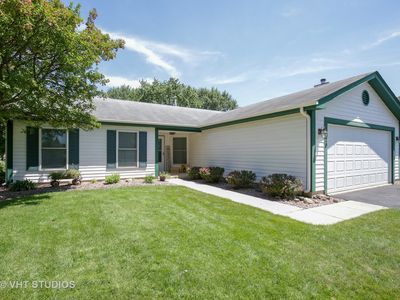 620 Fox Run Ln, Algonquin, IL, 60102