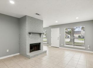 8540 Glen Meadow Ln, Beaumont, TX 77706