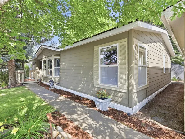 3215 E Bull Run Ln, Mead, WA 99021