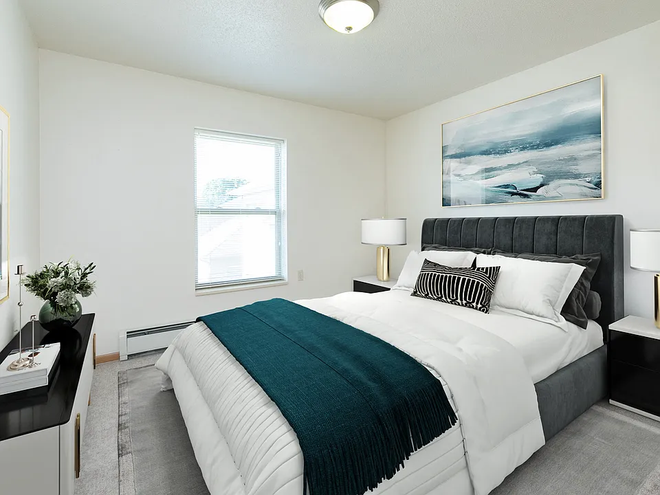 Fargo, ND Sunrise North | Bedroom
