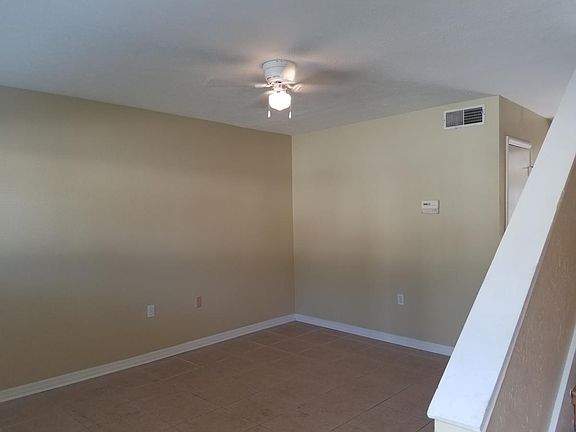 3rd image of 1829 Warringwood Dr #305