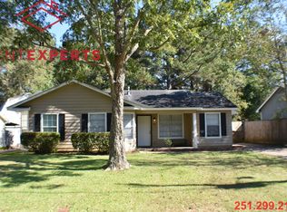 769 Royal Woods Dr, Mobile, AL 36608