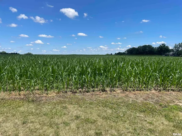 67 Centennial Park St, Springfield, IL 62711