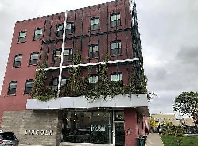 Building Photo