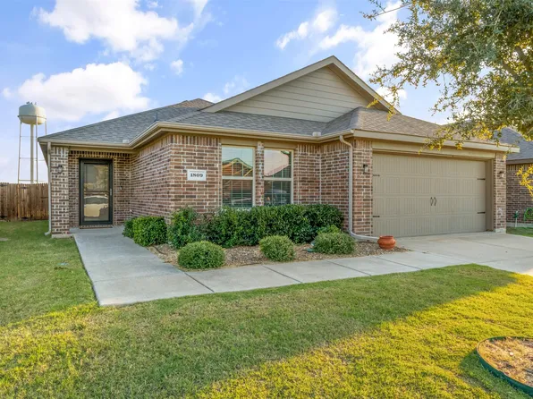 1809 Princeton Ave, Farmersville, TX 75442