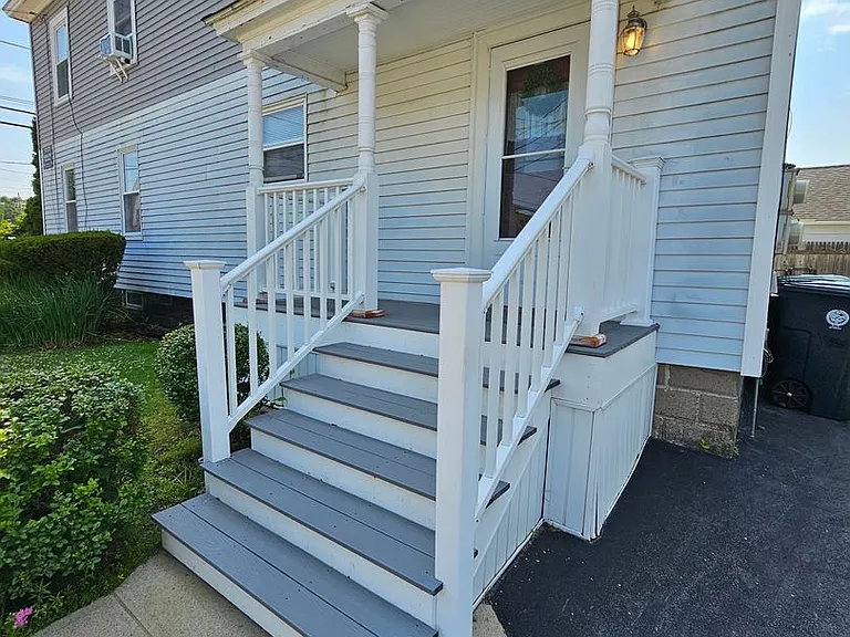 37-37.5 Arlington St — Photo 14