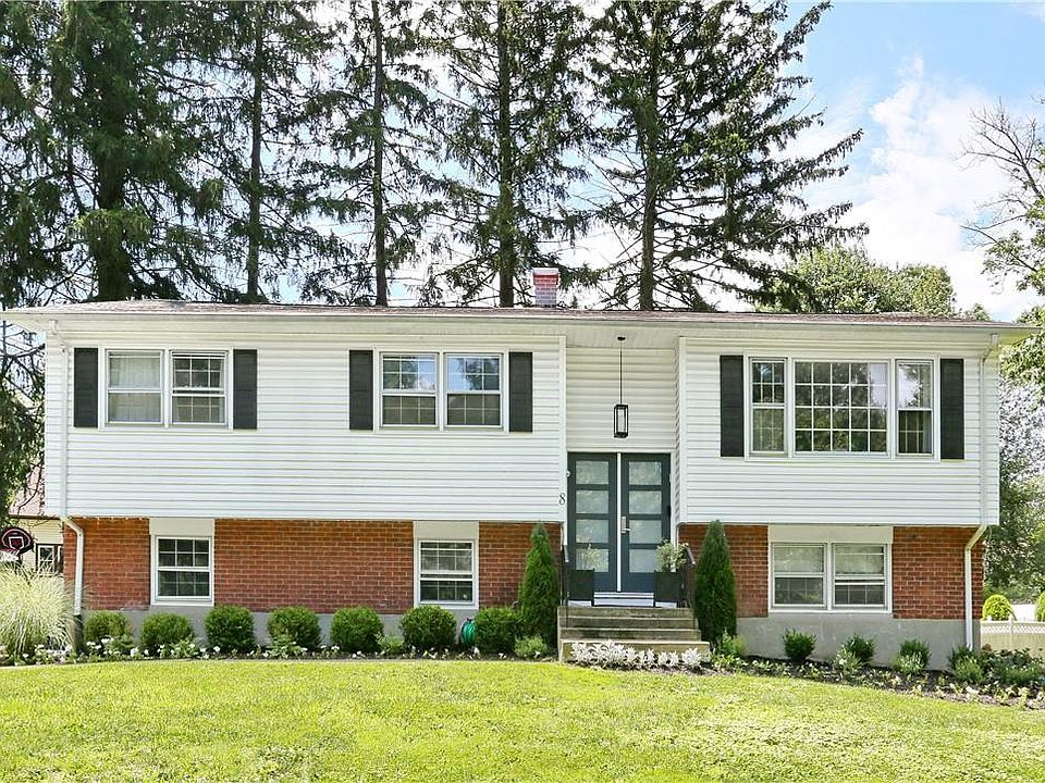 1st image of 8 Gladys Drive