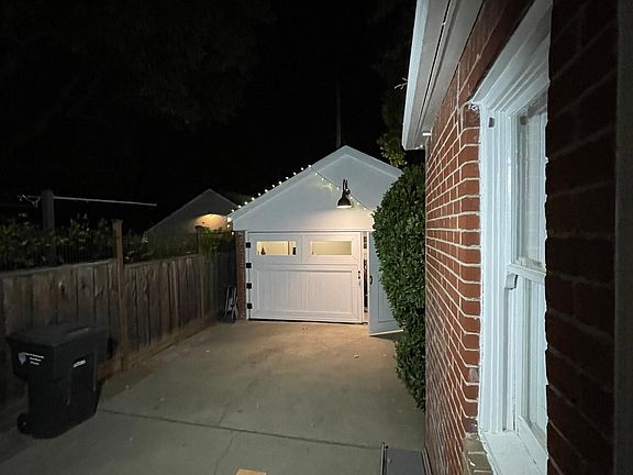3rd image of 900 54th St