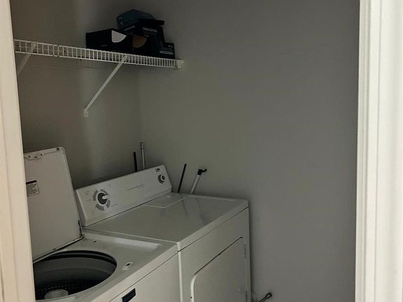 4th image of 11040 Derryrush Dr