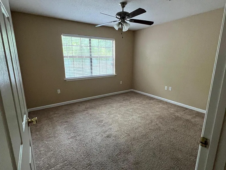 505 Boardwalk Dr #216 — Photo 8