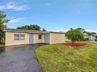7802 SW 6th Ct, North Lauderdale, FL 33068