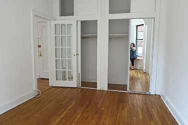 Rented by Manhattan Best Realty, Inc.