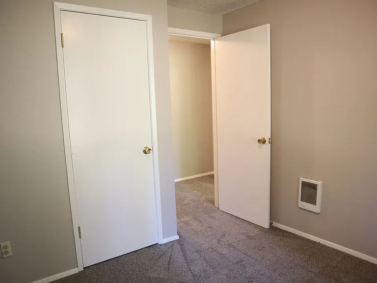 4518 NE 142nd Ave — Photo 14