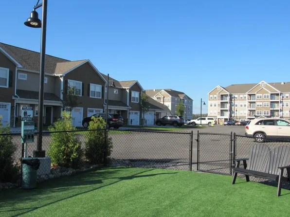 600 River Road Apartments