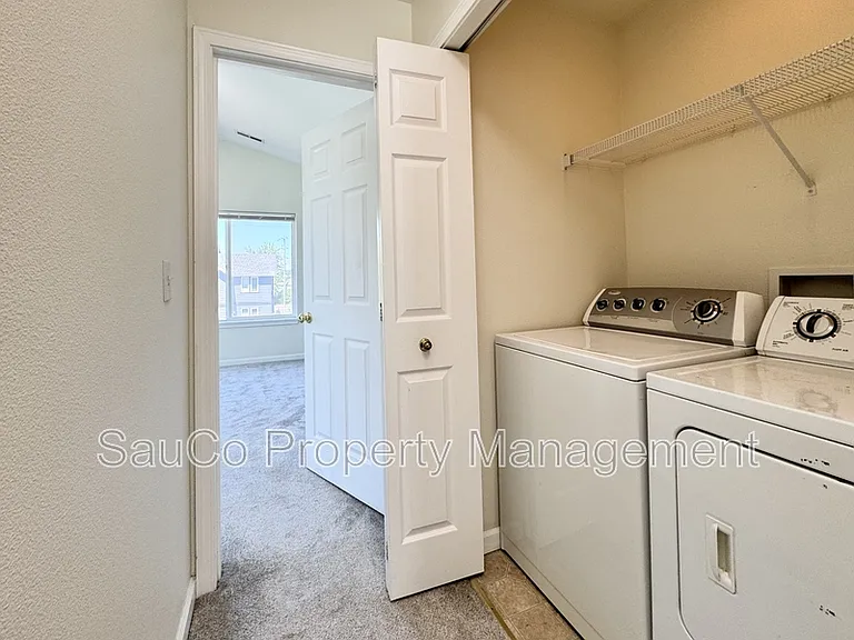 7839 NE Kian Ln — Photo 18
