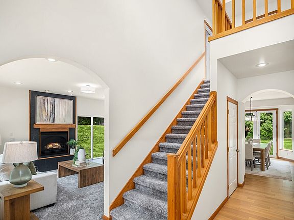 3rd image of 23318 264th Avenue SE