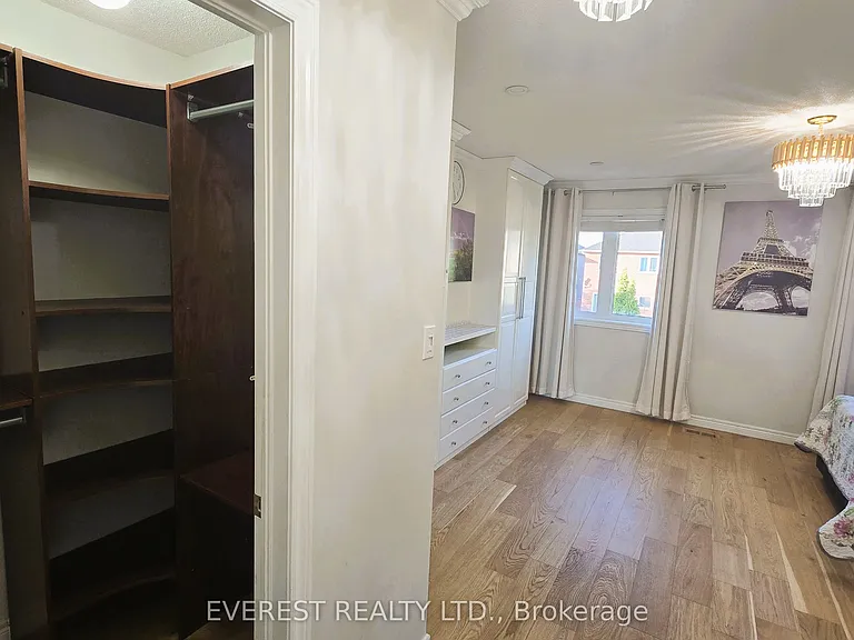 7285 Gagliano Dr — Photo 14