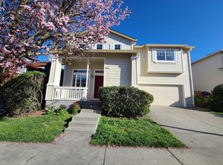 2211 Meteorite Ln, Santa Rosa, CA 95404