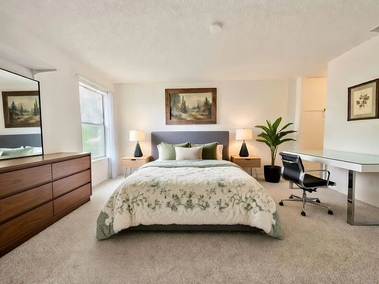 Oxford Parkside Apartments — Photo 23