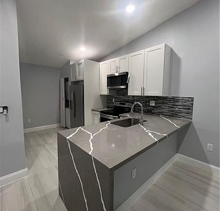 4th image of 4404 Treasure Cove Dr #4404