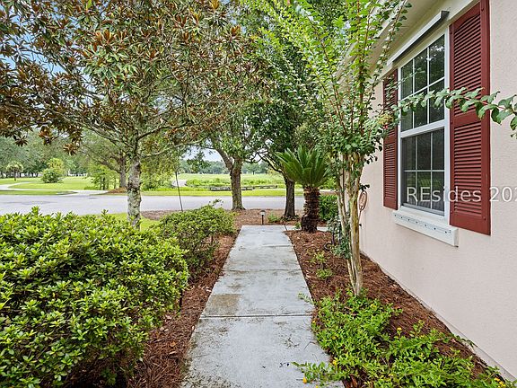 3rd image of 153 Landing Lane
