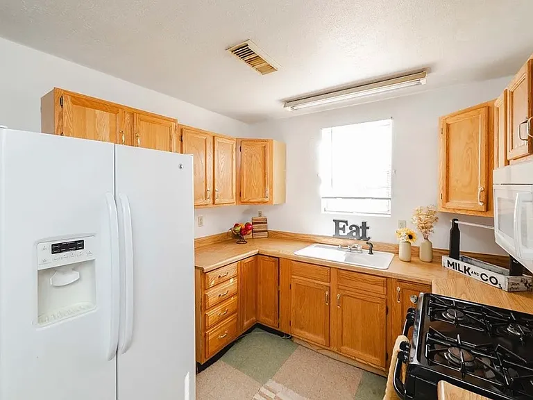 3862 N Melody St — Photo 12