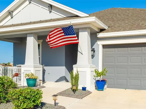 11160 Fieldstone Dr, Palmetto, FL 34221