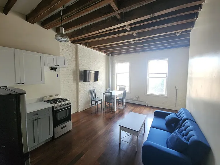 967 Columbus Ave #5 — Photo 1