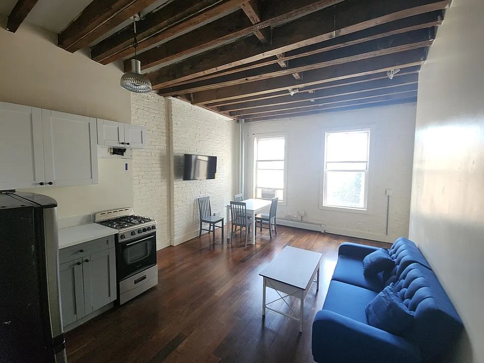 1st image of 967 Columbus Ave APT 5