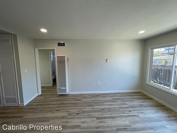 2nd image of 382 K St APT B