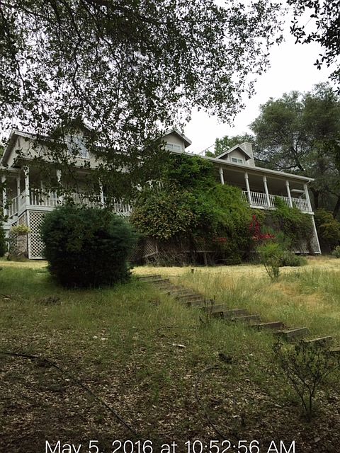 1st image of 1070 N Circle Dr