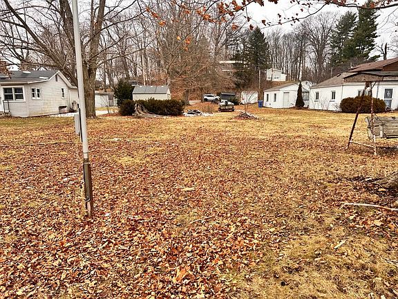 3rd image of 3475 W Shoreline Dr