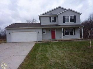9782 Van Buren Rd, Fowlerville, MI 48836