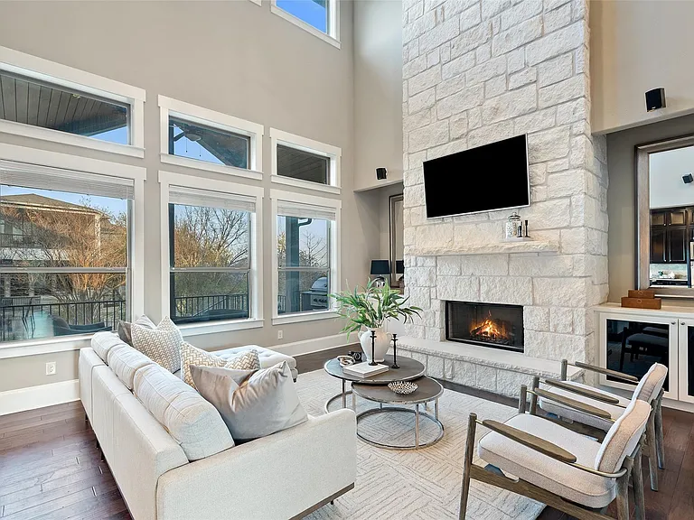 905 Madison Fork Dr — Photo 11