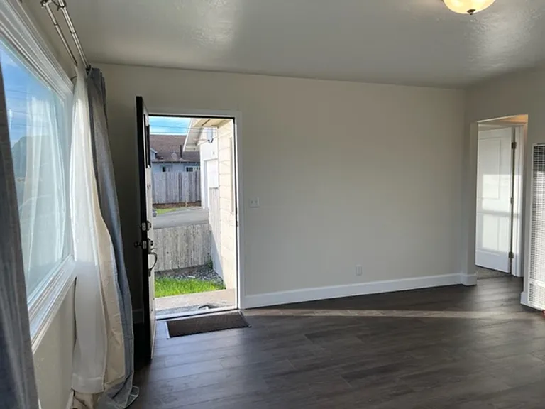 3223 Nevada St — Photo 18