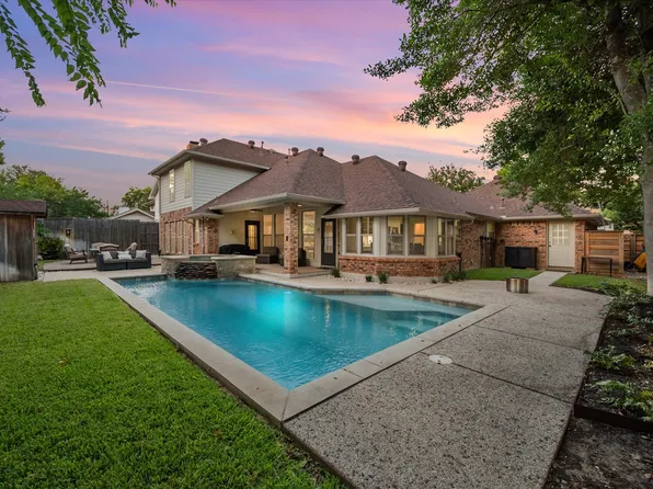 3012 Double Creek Dr, Grapevine, TX 76051