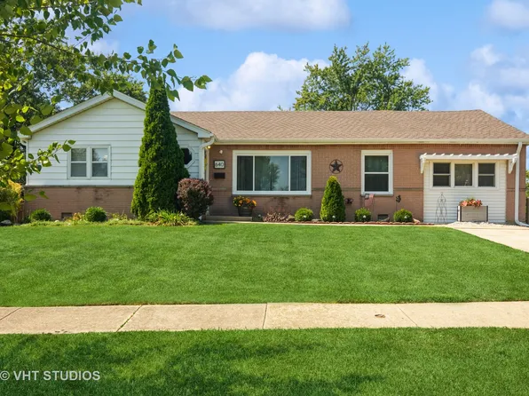 640 Mohave St, Hoffman Estates, IL 60169