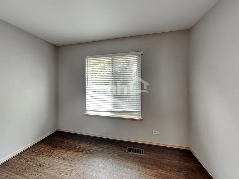 400 Galvin Pkwy — Photo 14