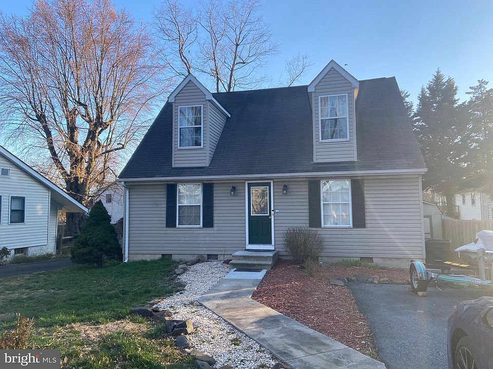 1st image of 11 Clearview Ave
