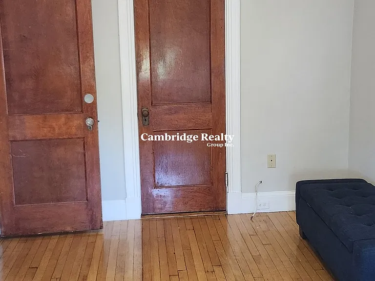 4 Farrington Ave #5T — Photo 9