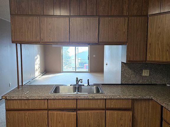 2nd image of 359 S Saint Marys St #1/2