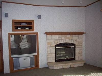 5th image of 11004 N Hwy 281