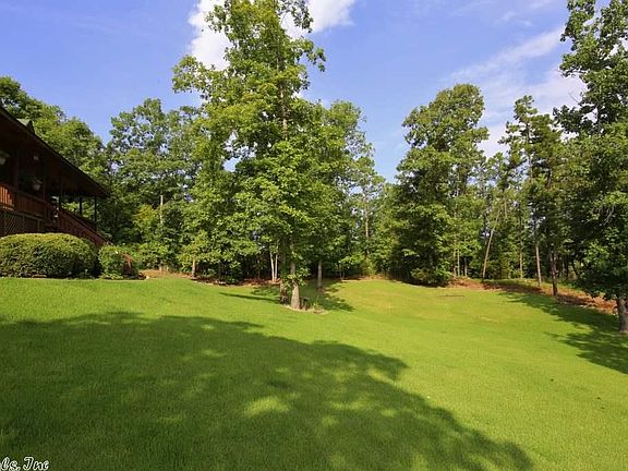 5th image of 4303 Deer Dr