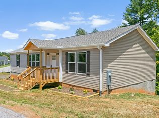 206 Walnut Branch Rd, Weaverville, NC 28787